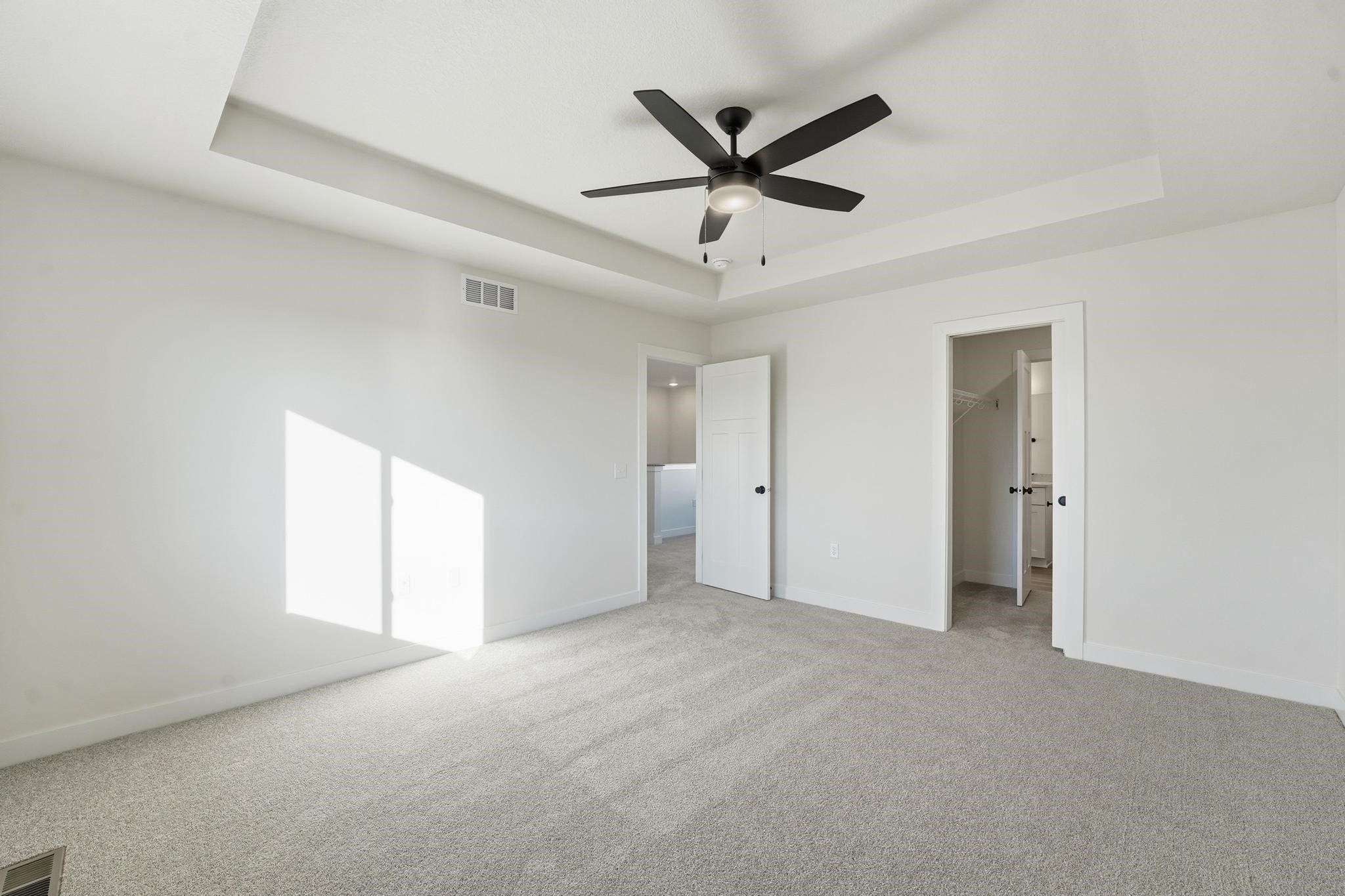 807 Campusside Place. Norwalk, IA 50211