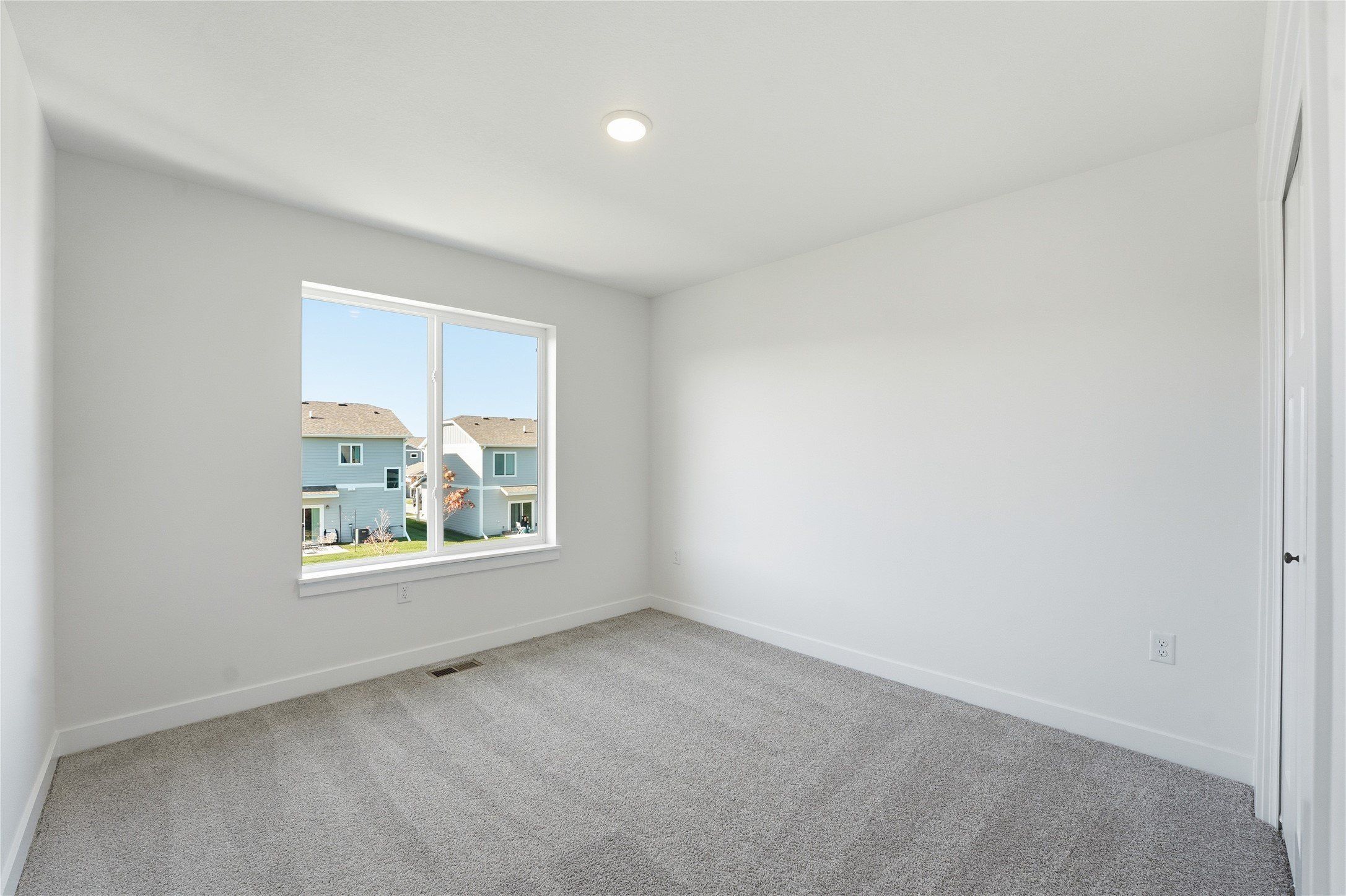 234 Nw Waverly Drive. Waukee, IA 50263