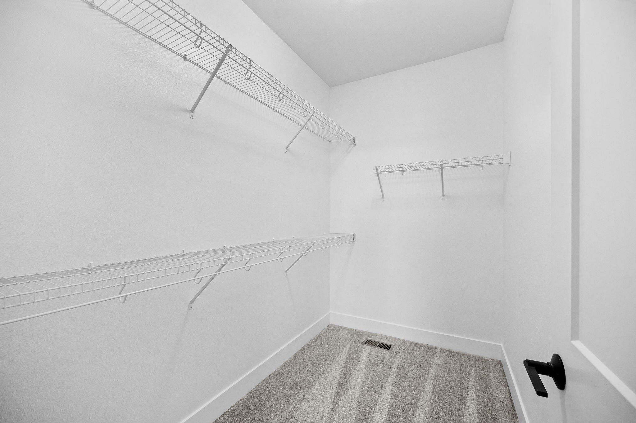 5517 Greene Street. Ames, IA 50014