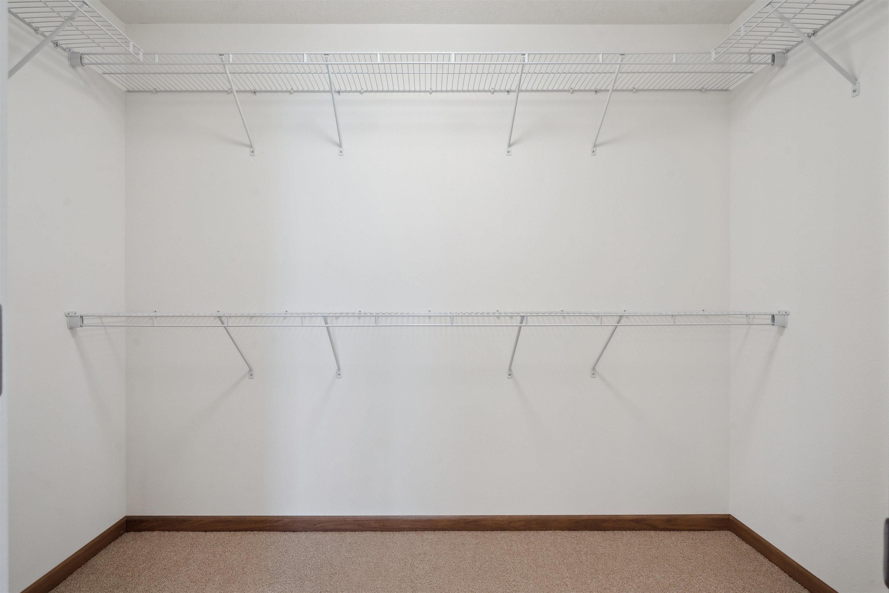 2715 Autumn Woods Drive. Cedar Falls, IA 50613