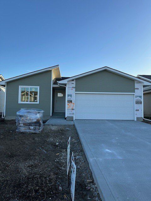 817 3Rd Street Nw. Bondurant, IA 50035