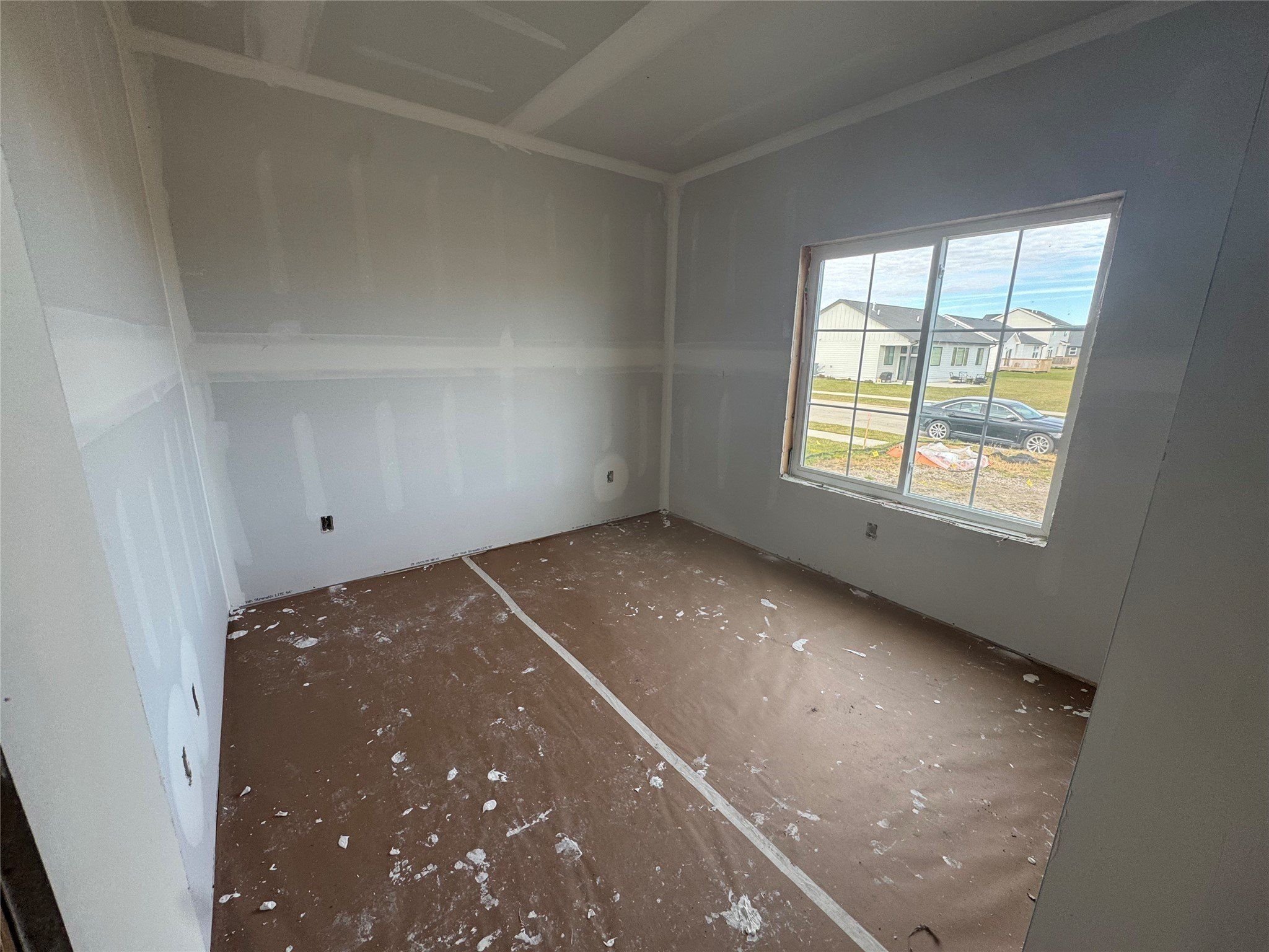 325 11Th Street Nw. Bondurant, IA 50035