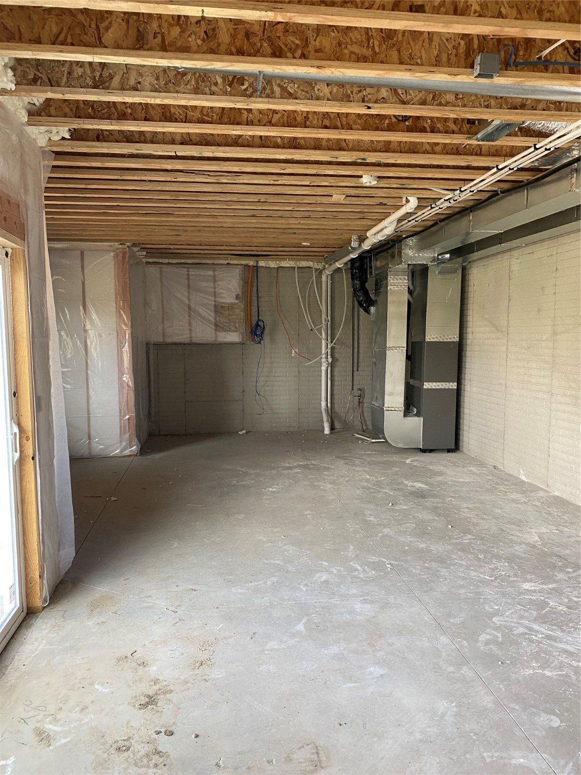 424 Napoli Avenue. West Des Moines, IA 50266