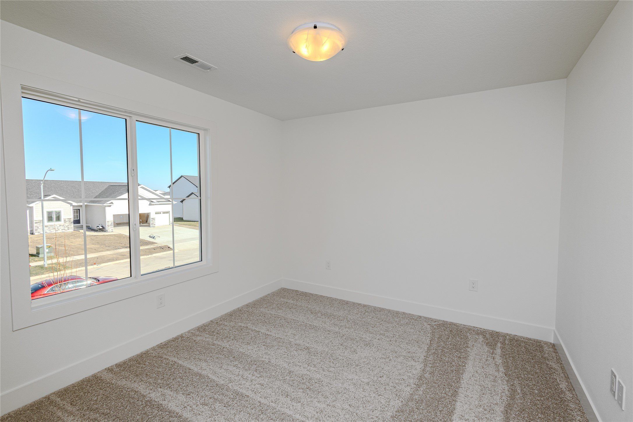 130 Nw Ashley Court. Waukee, IA 50263