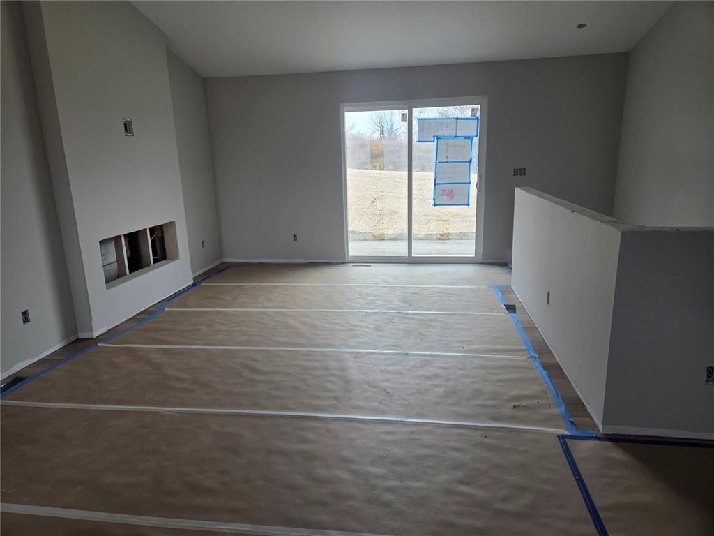 1806 Holly Meadow Avenue Sw. Cedar Rapids, IA 52404