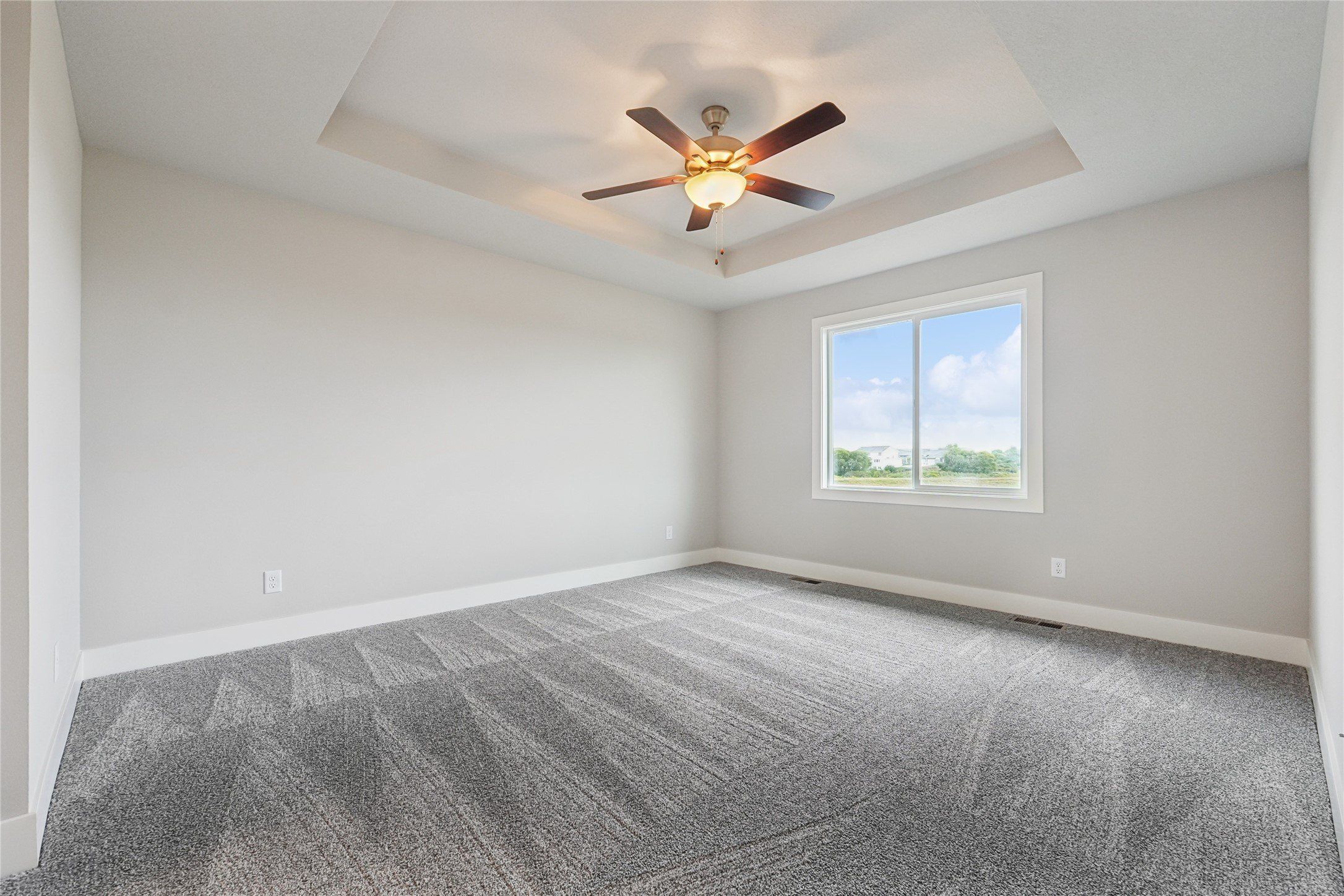 240 Nw Lavelle Drive. Waukee, IA 50263