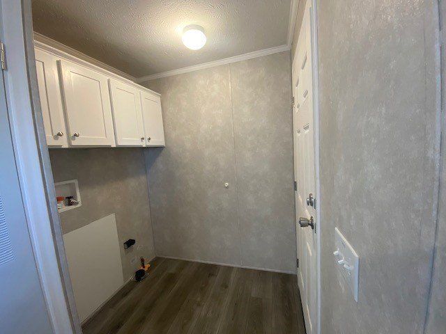 35 Lou Henry Lane. West Branch, IA 52358