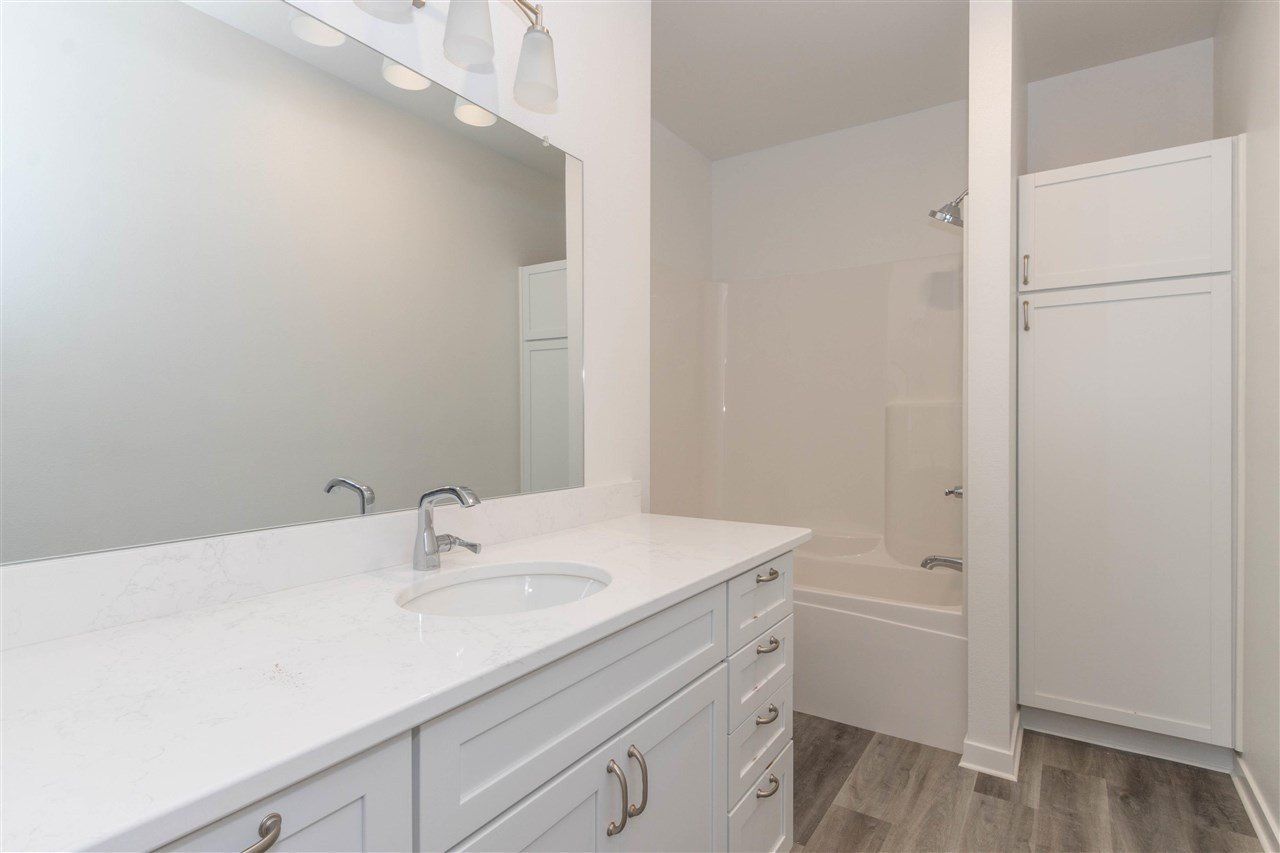 202 Augusta National Blvd. Washington, IA 52353