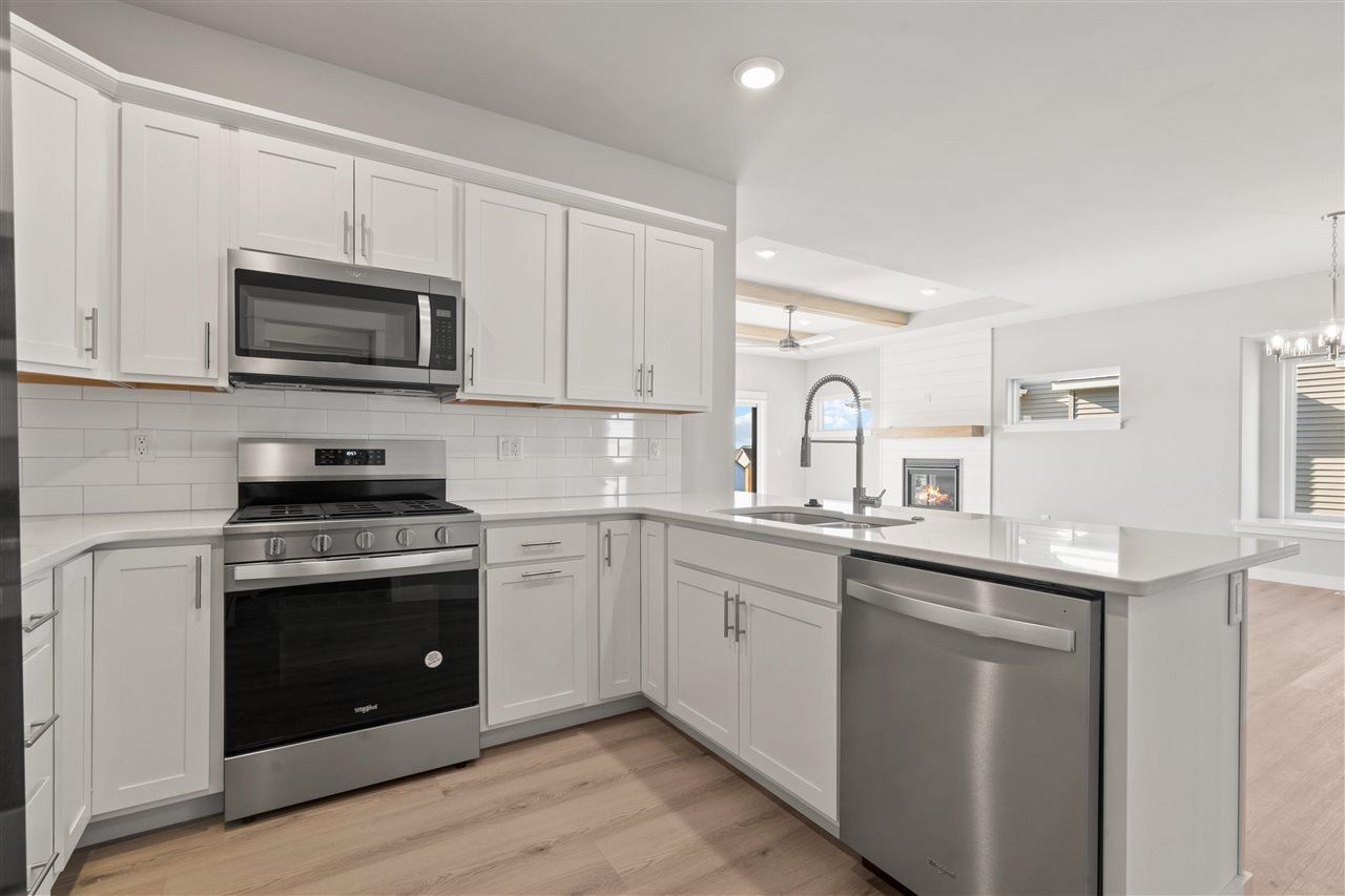 1299 Berkshire Ln. North Liberty, IA 52317