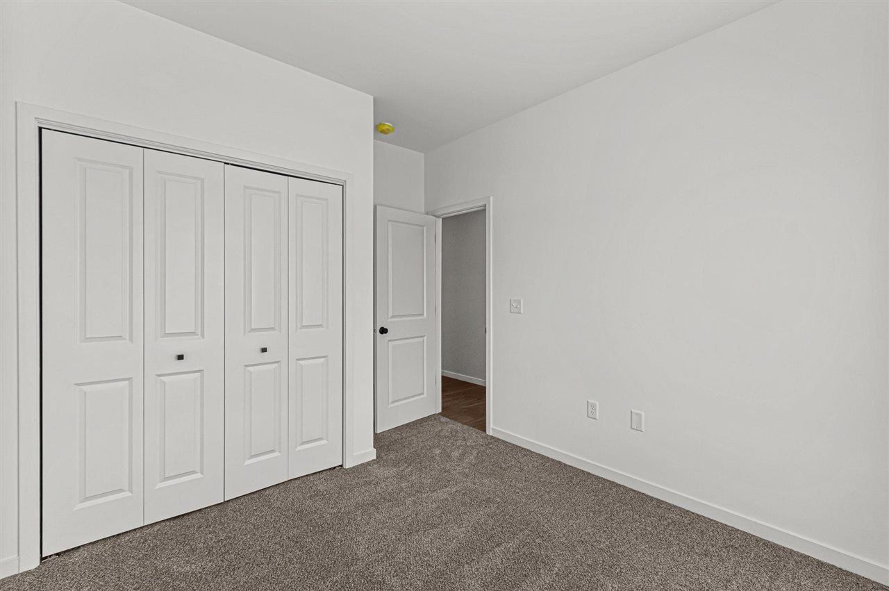 955 Eisenhower Blvd. North Liberty, IA 52317