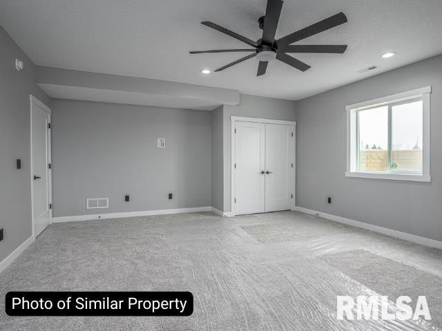 1713 Katie Court. Davenport, IA 52807