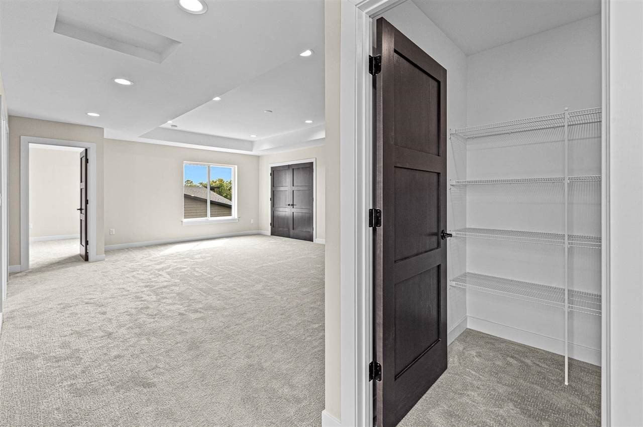 732 American Pharaoh Dr. Iowa City, IA 52240