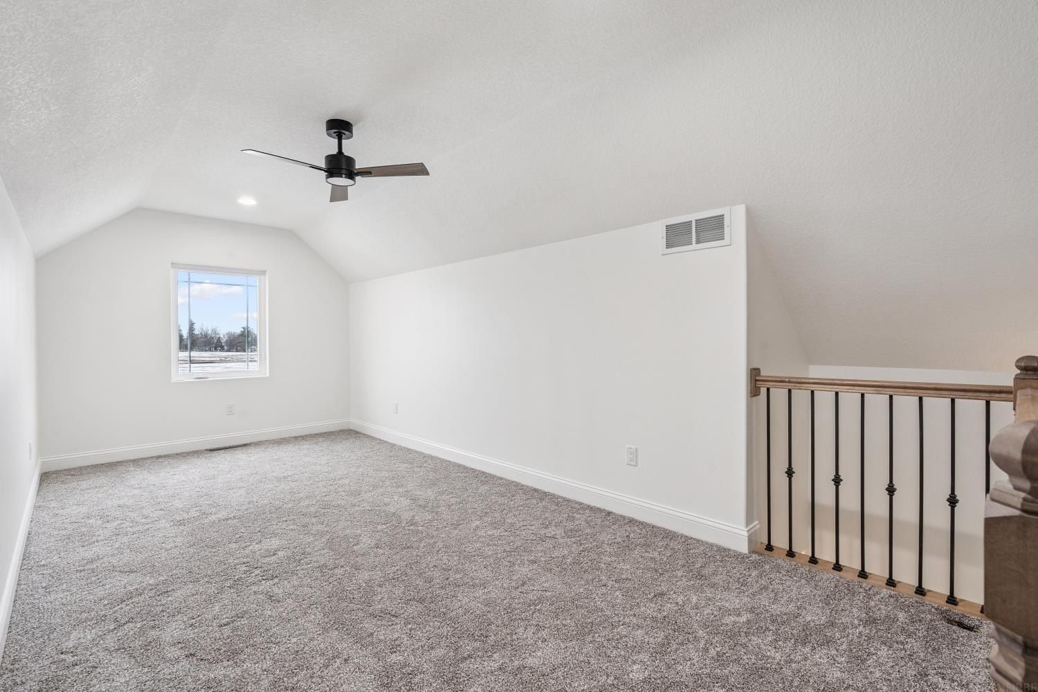 187111 105Th St. Hazleton, IA 50641