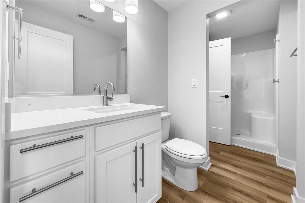 1131 Nw Sproul Drive. Waukee, IA 50263