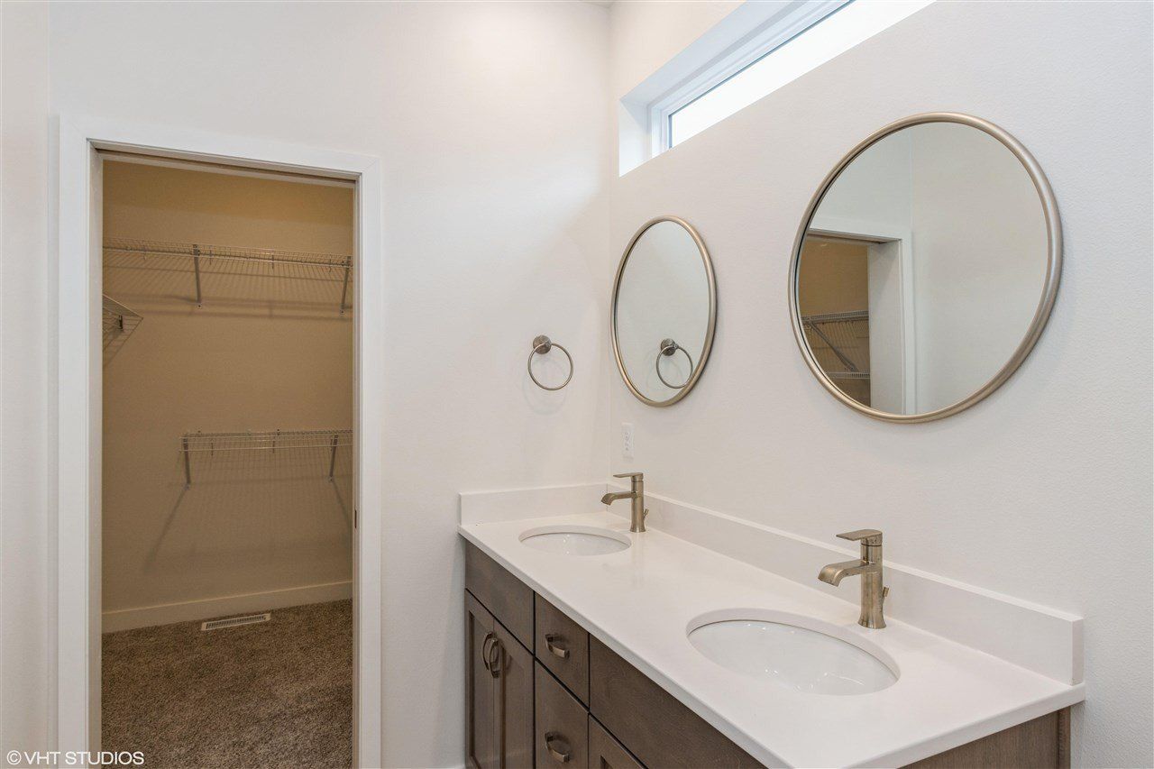 1980 Denison Ave. North Liberty, IA 52317