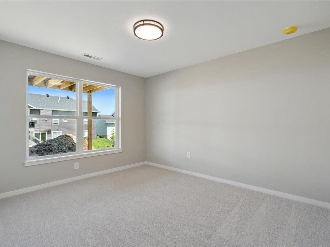 1423 Legend Dr. Tiffin, IA 52340