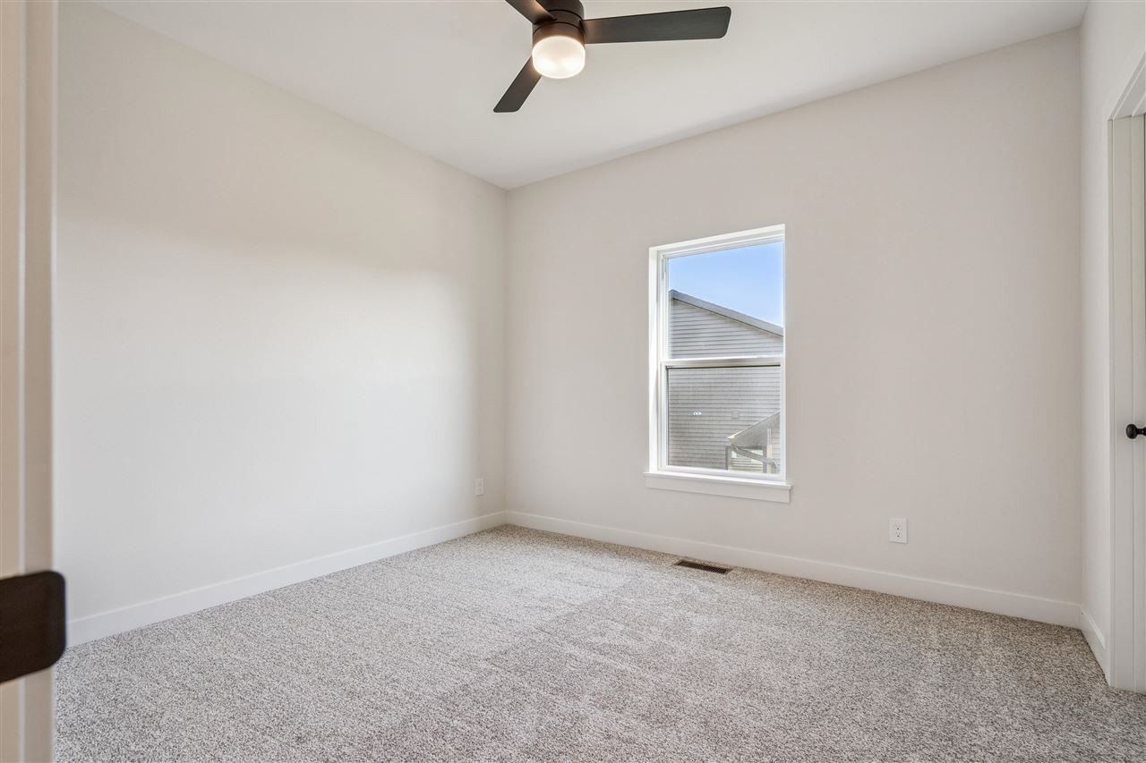 225 Chadwick Ln. Iowa City, IA 52245