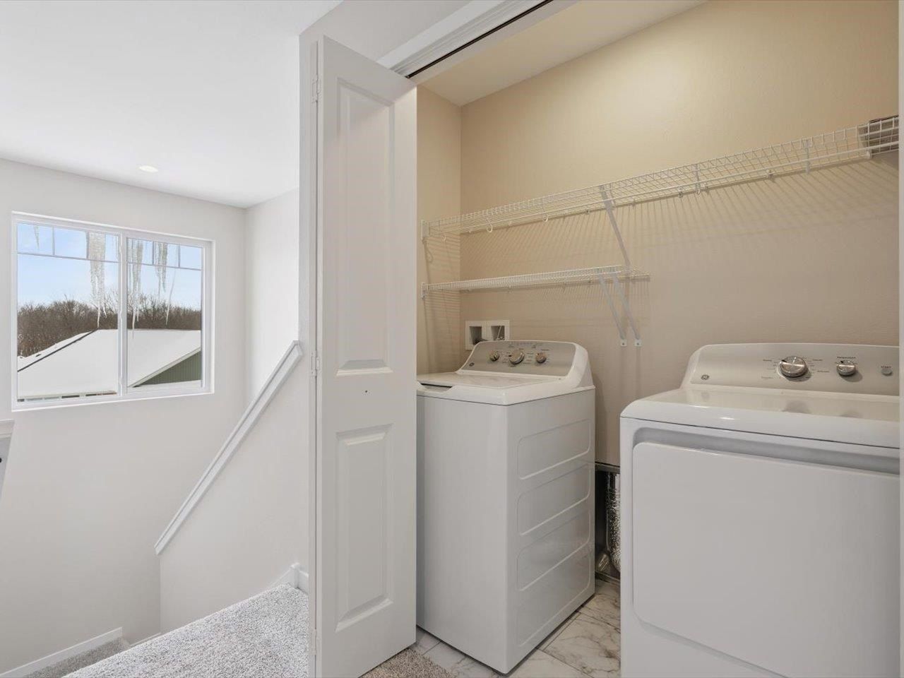 942 Dubs Dr. Iowa City, IA 52246