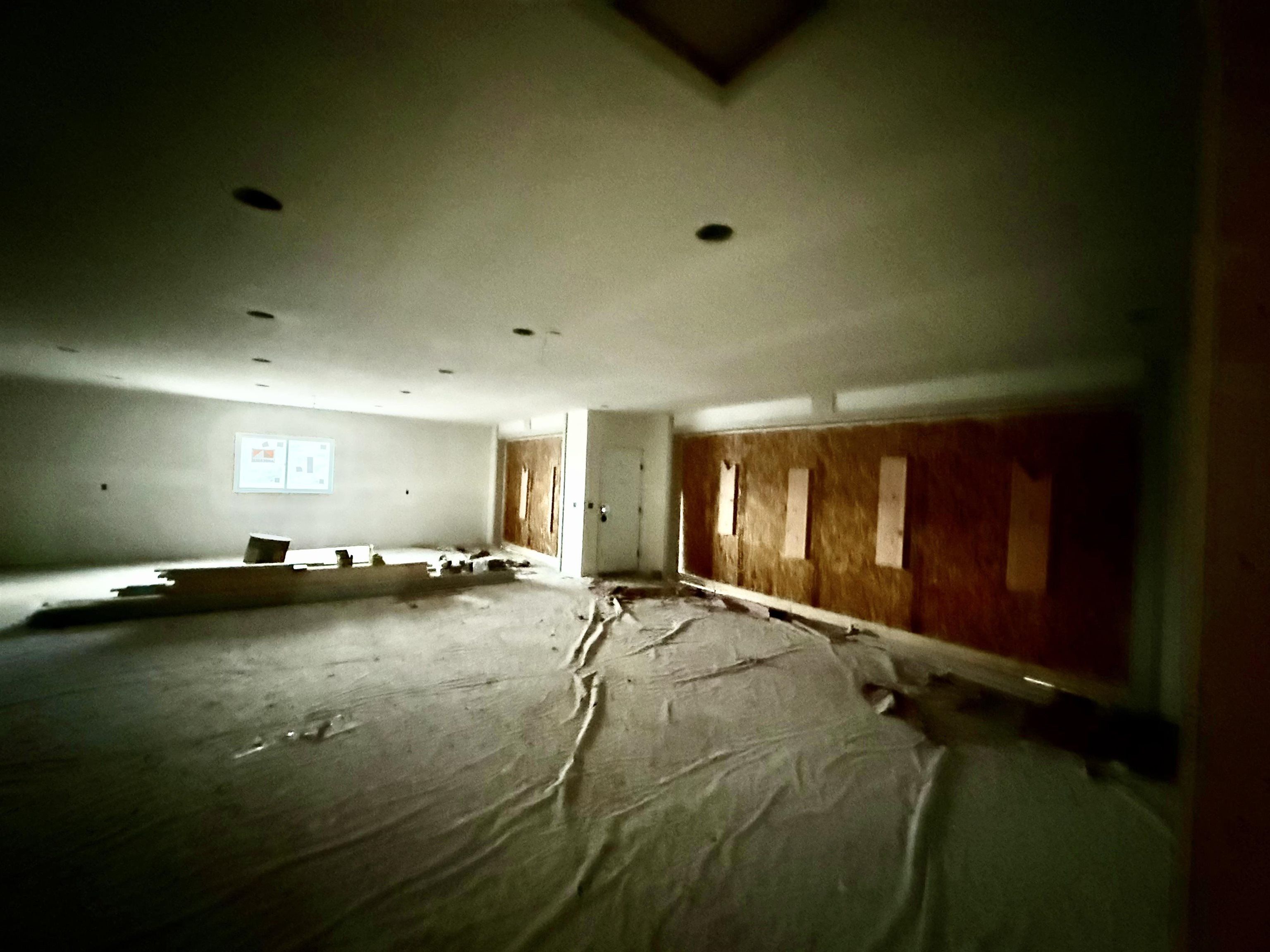 8644 Ebony. Dubuque, IA 52003