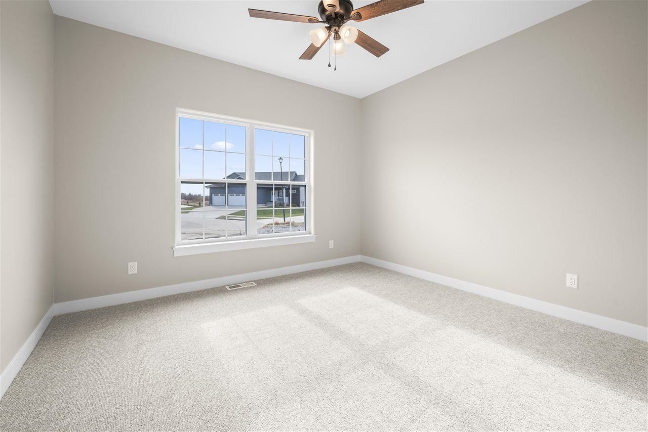 1540 Parker. Morley, IA 52312