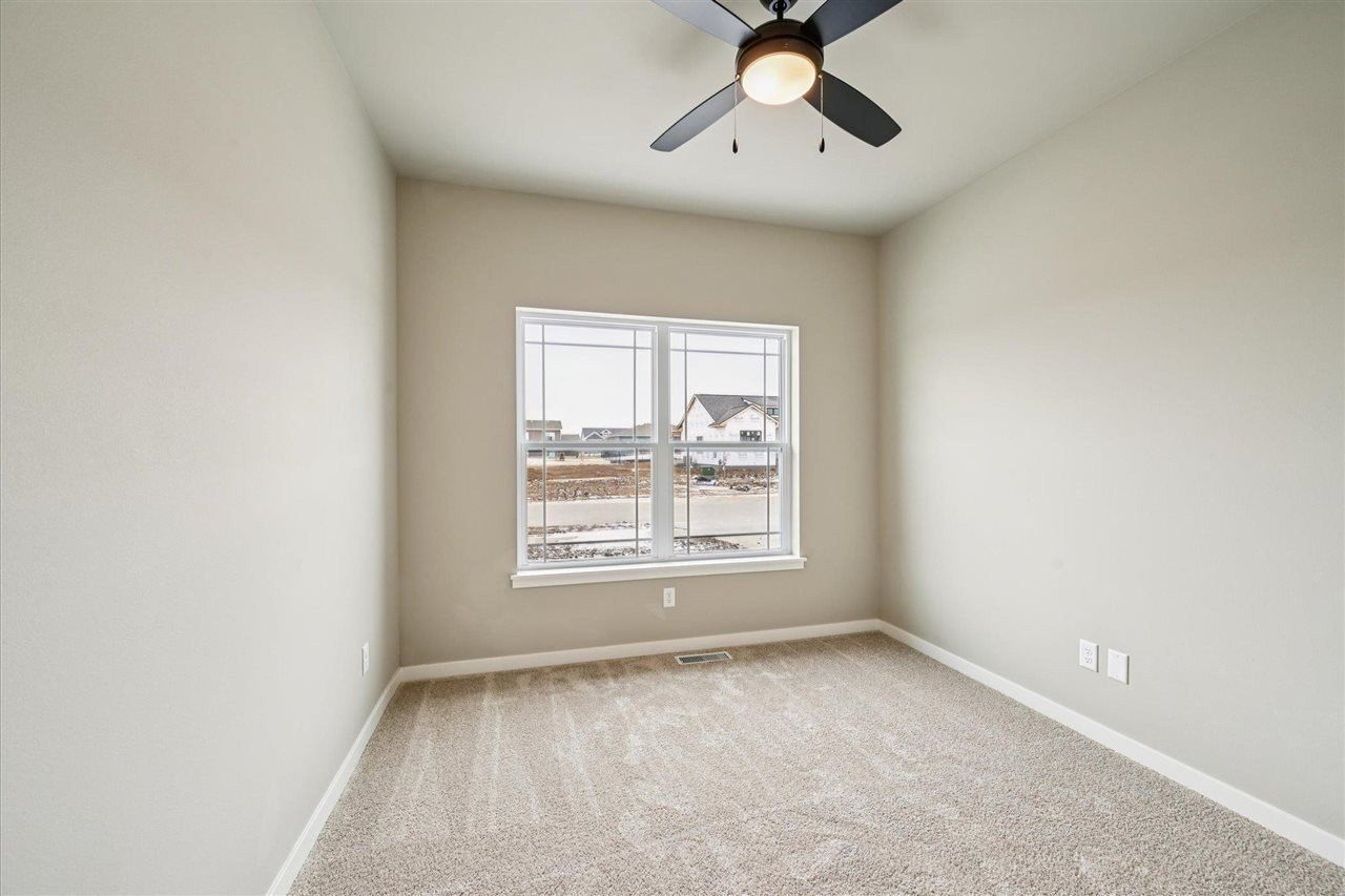 1209 Tallgrass Trl. Solon, IA 52333