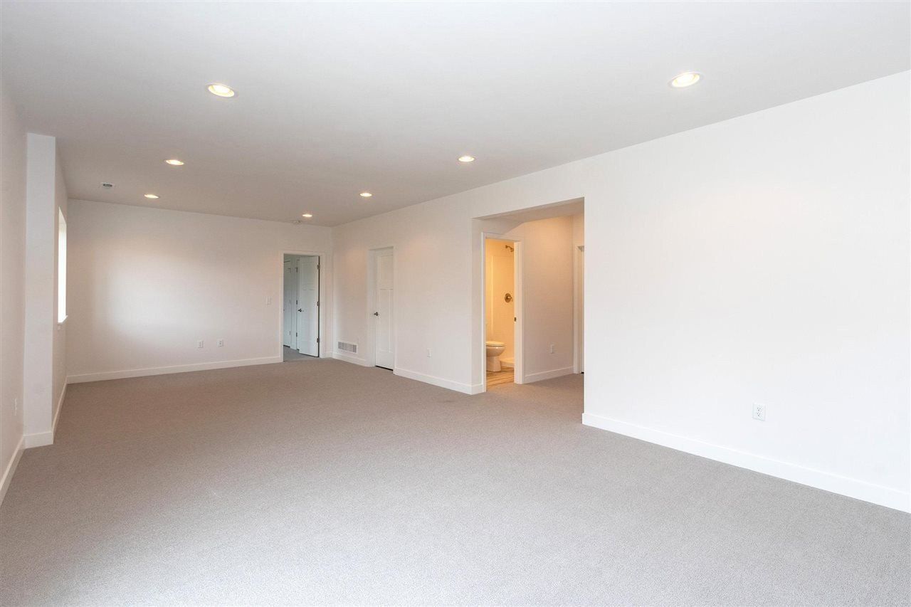 1212 Timber Trl. Solon, IA 52333