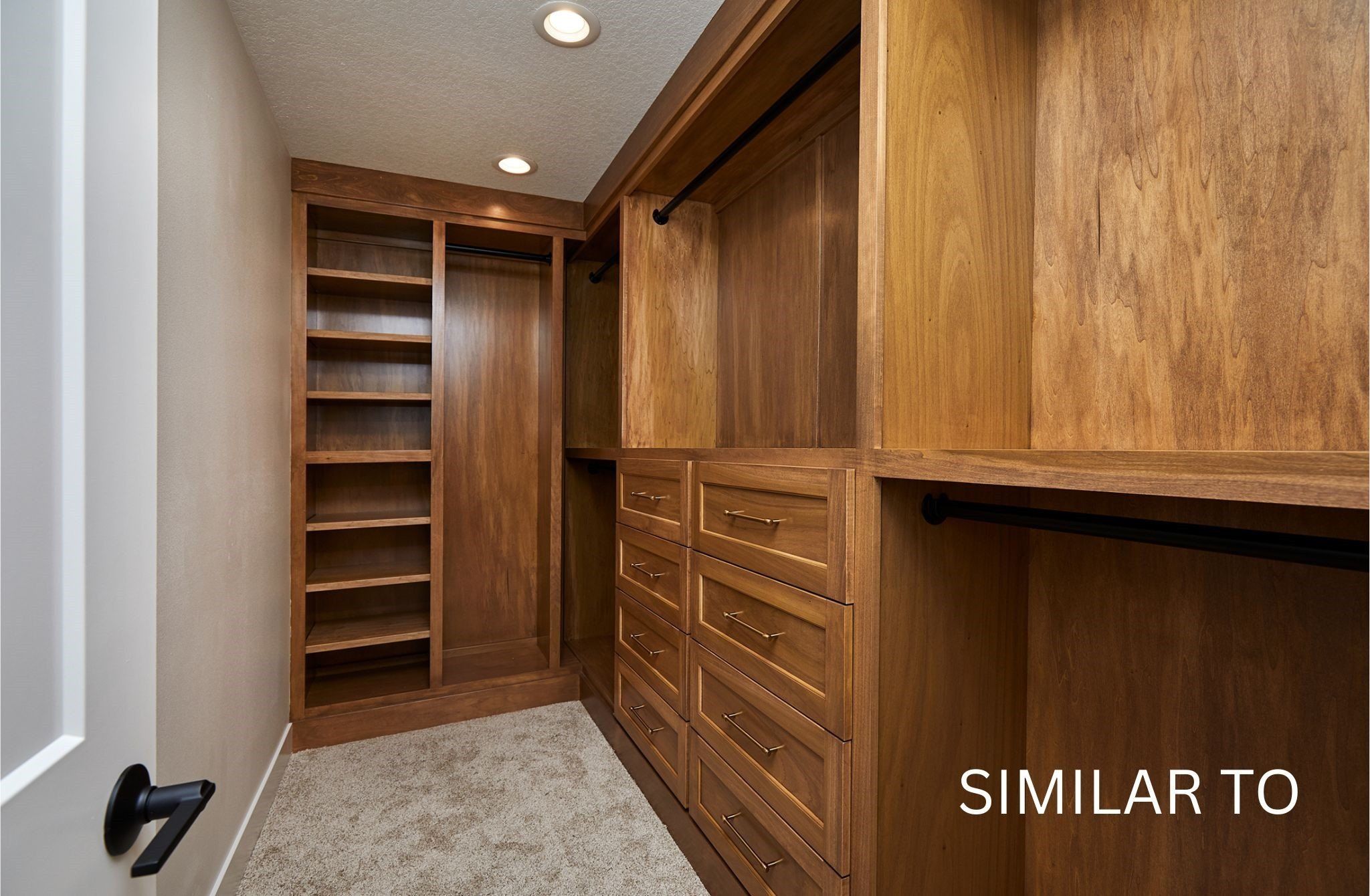 17539 North Valley Drive. Urbandale, IA 50323