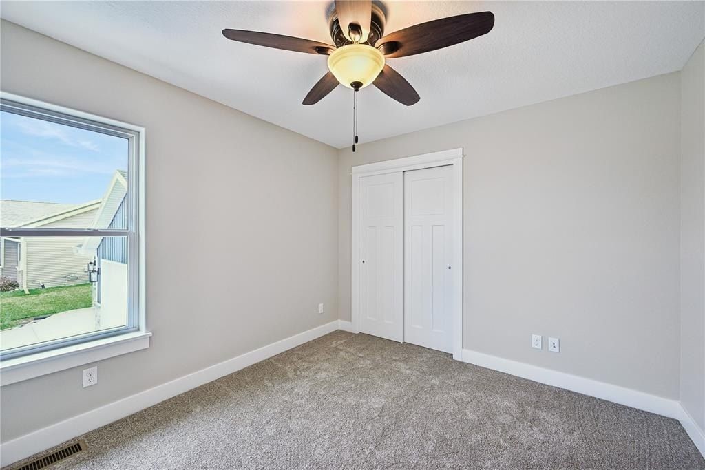 1382 Foxtail Drive. Fairfax, IA 52228