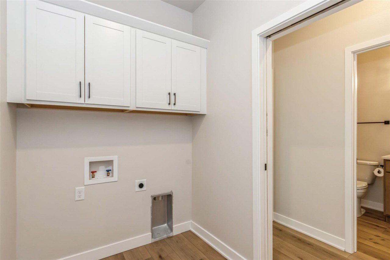 791 Clover Hill Dr. North Liberty, IA 52317