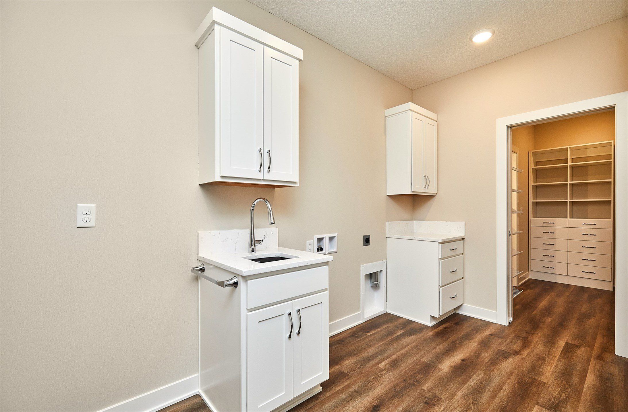 9067 Tatum Drive. West Des Moines, IA 50266