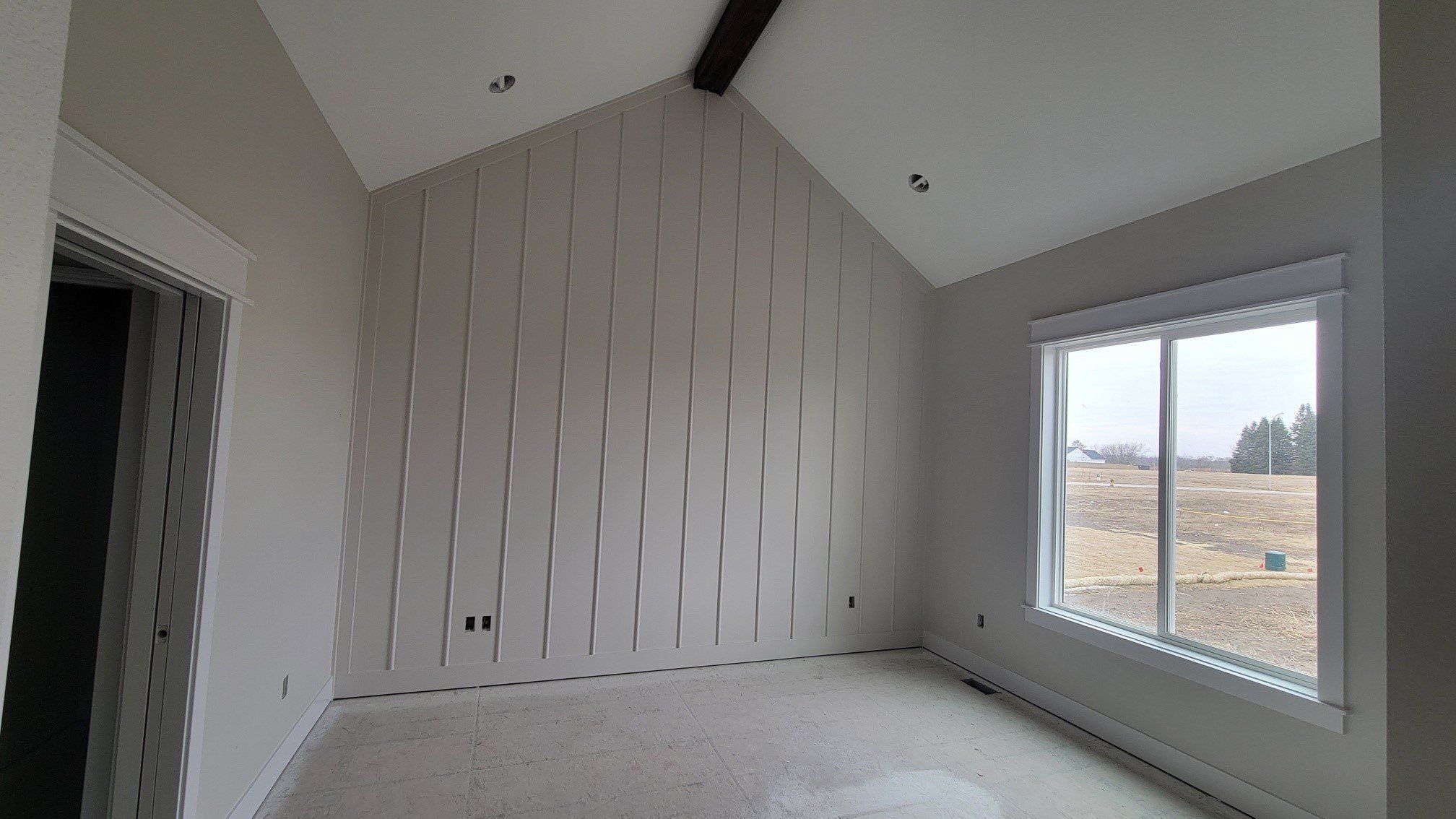 1911 Ne Pine Lake Circle. Ankeny, IA 50021