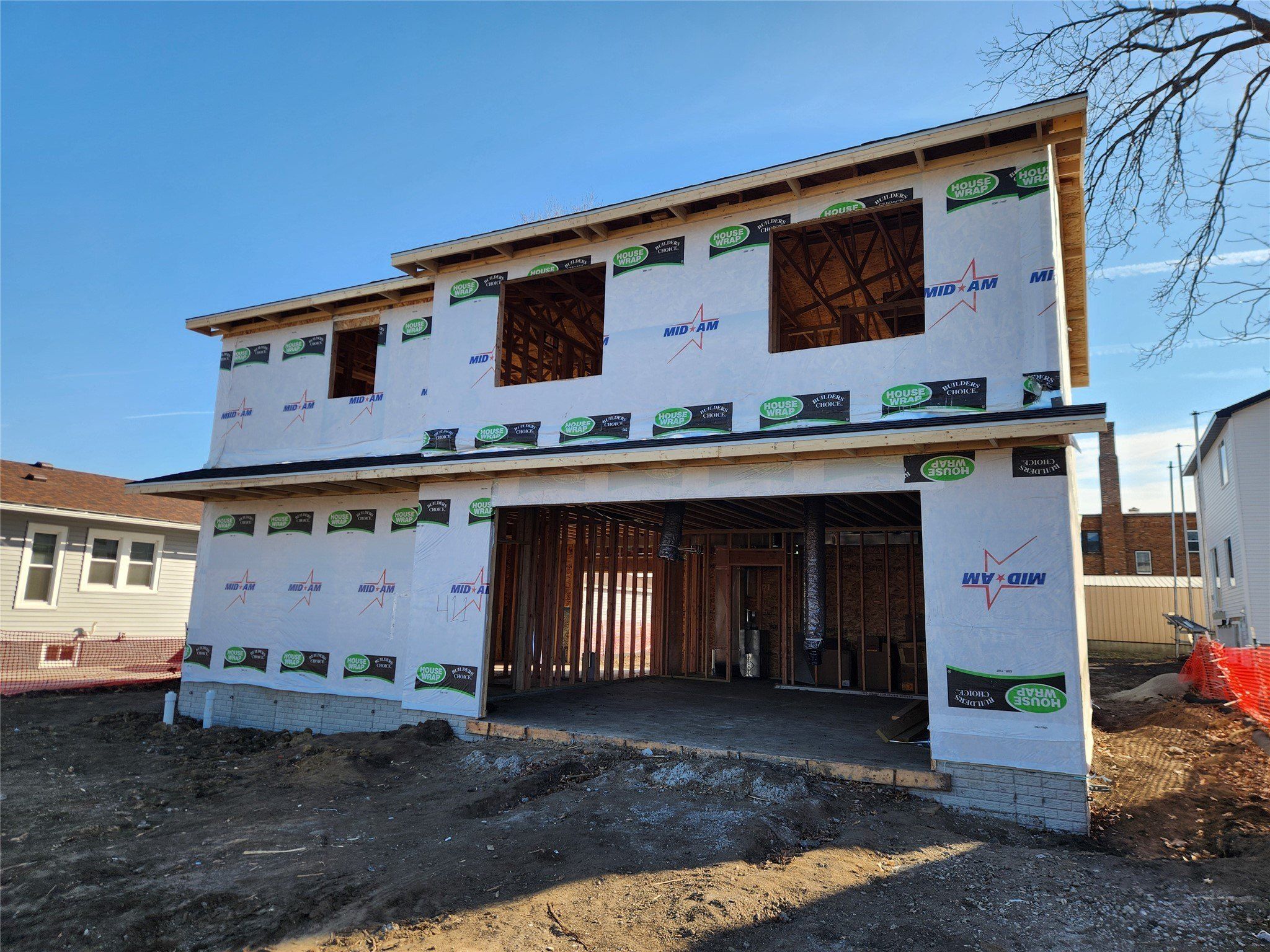 411 N 3Rd Avenue E. Newton, IA 50208