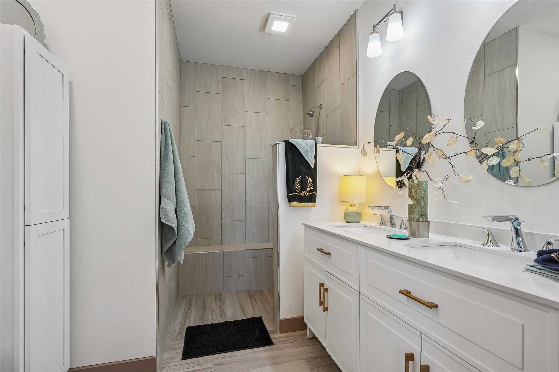 69 Long Street. Patterson, IA 50218