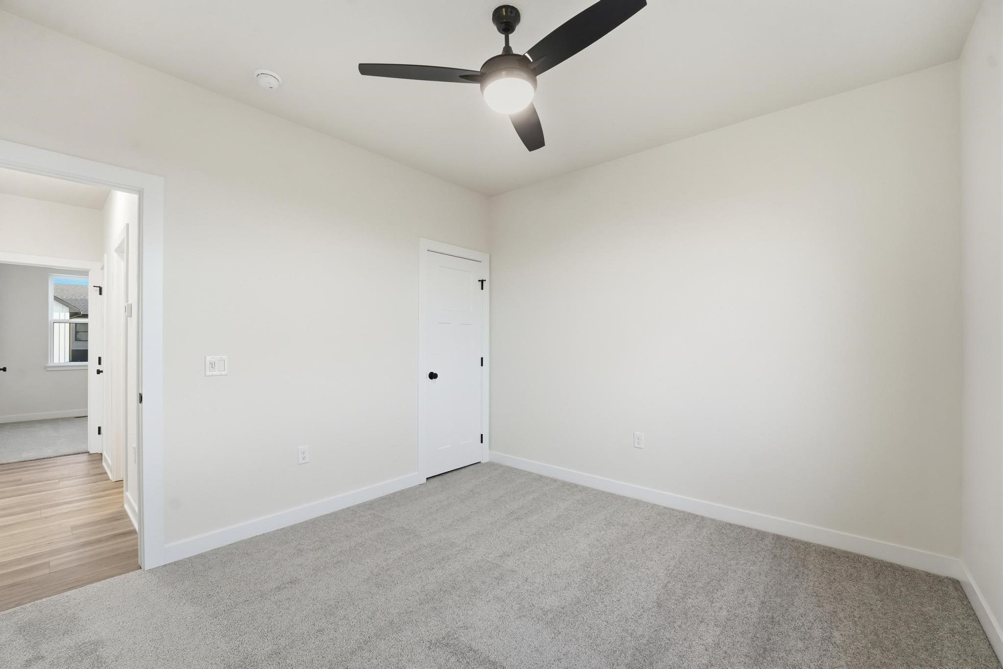 1382 Meadow Rose Place. Waukee, IA 50263