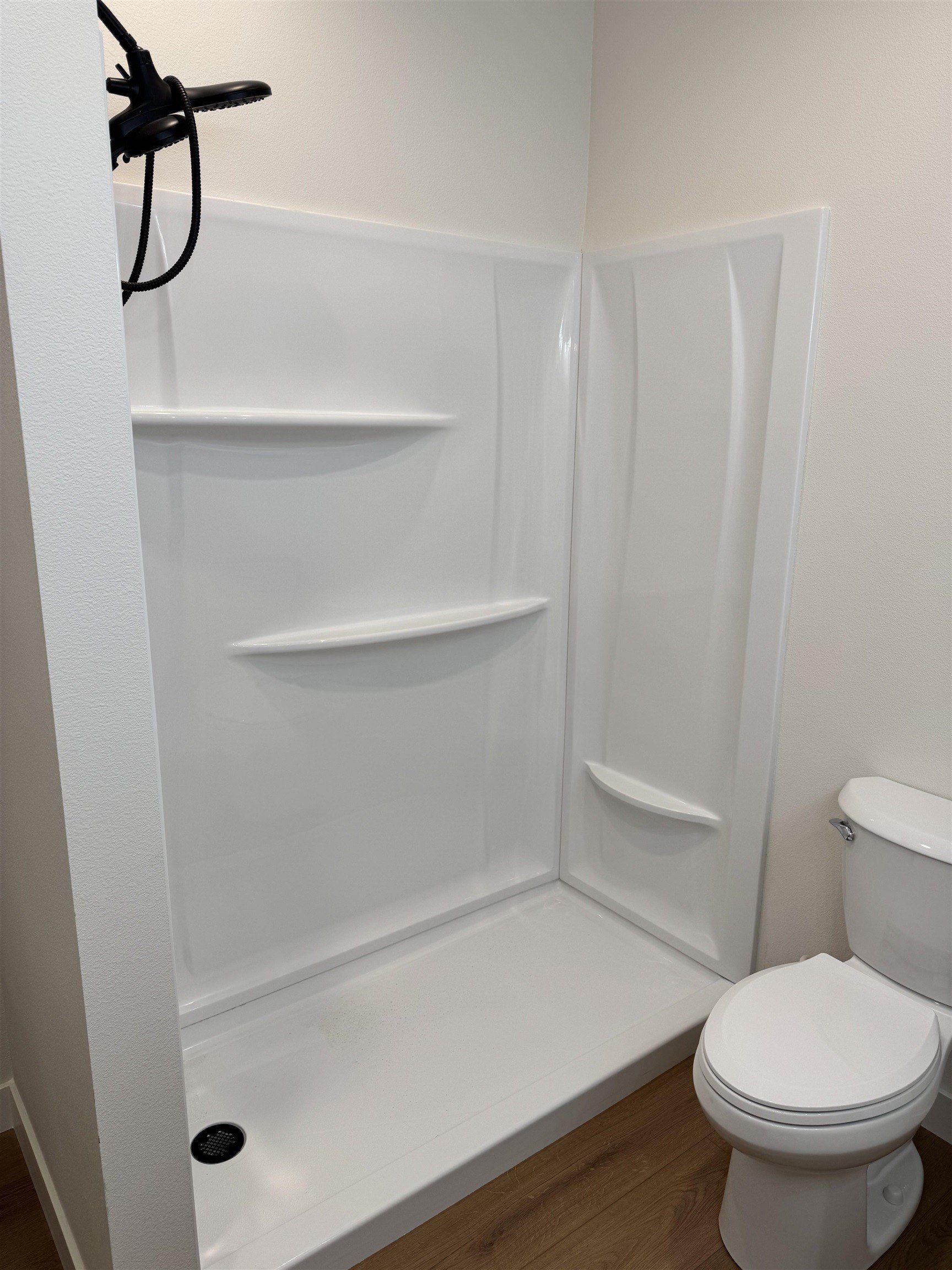 1558 11Th Ave Ne. Sioux Center, IA 51250