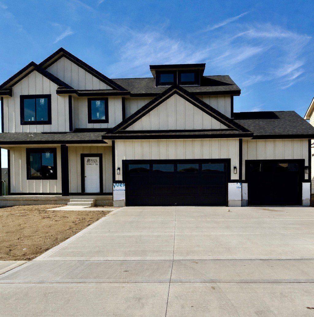 4656 177Th Street. Waukee, IA 50263