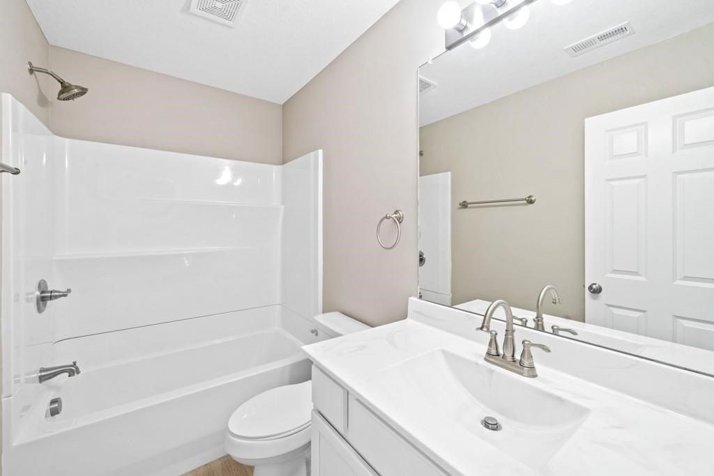 104 E Sycamore Street. Ogden, IA 50212