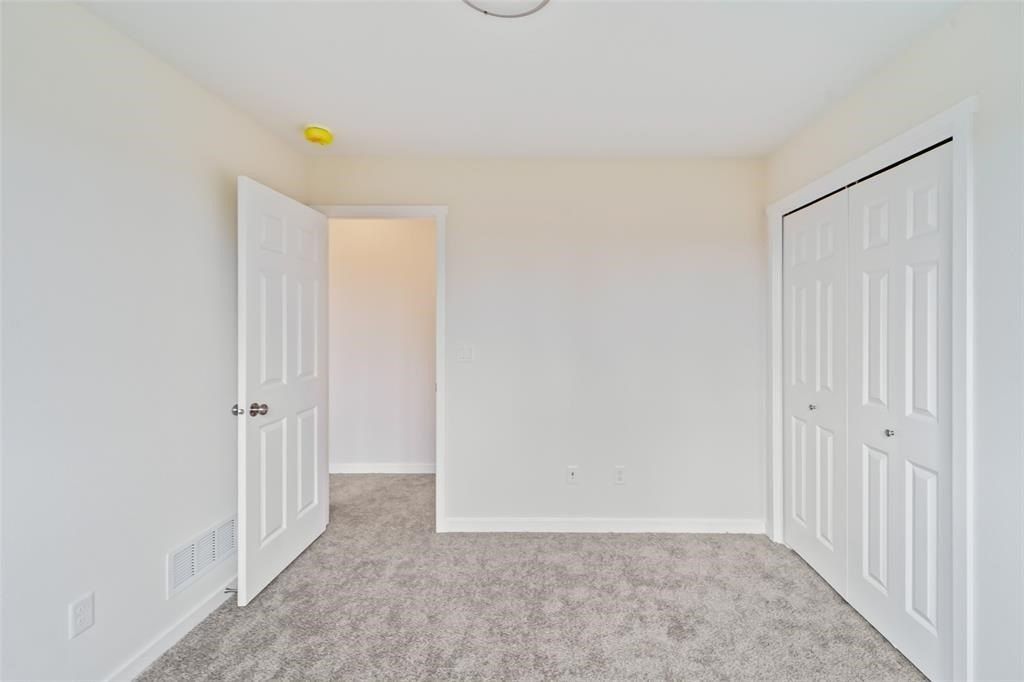 215 Varley Lane. Stuart, IA 50250