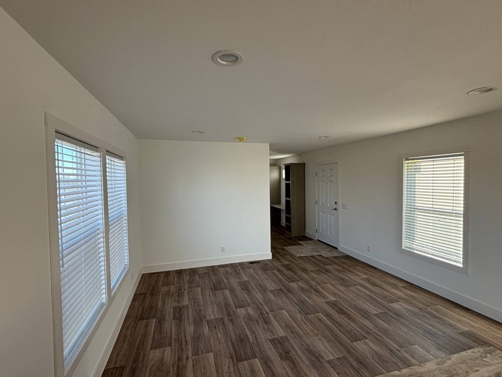 109 Crestview Dr. Le Mars, IA 51031