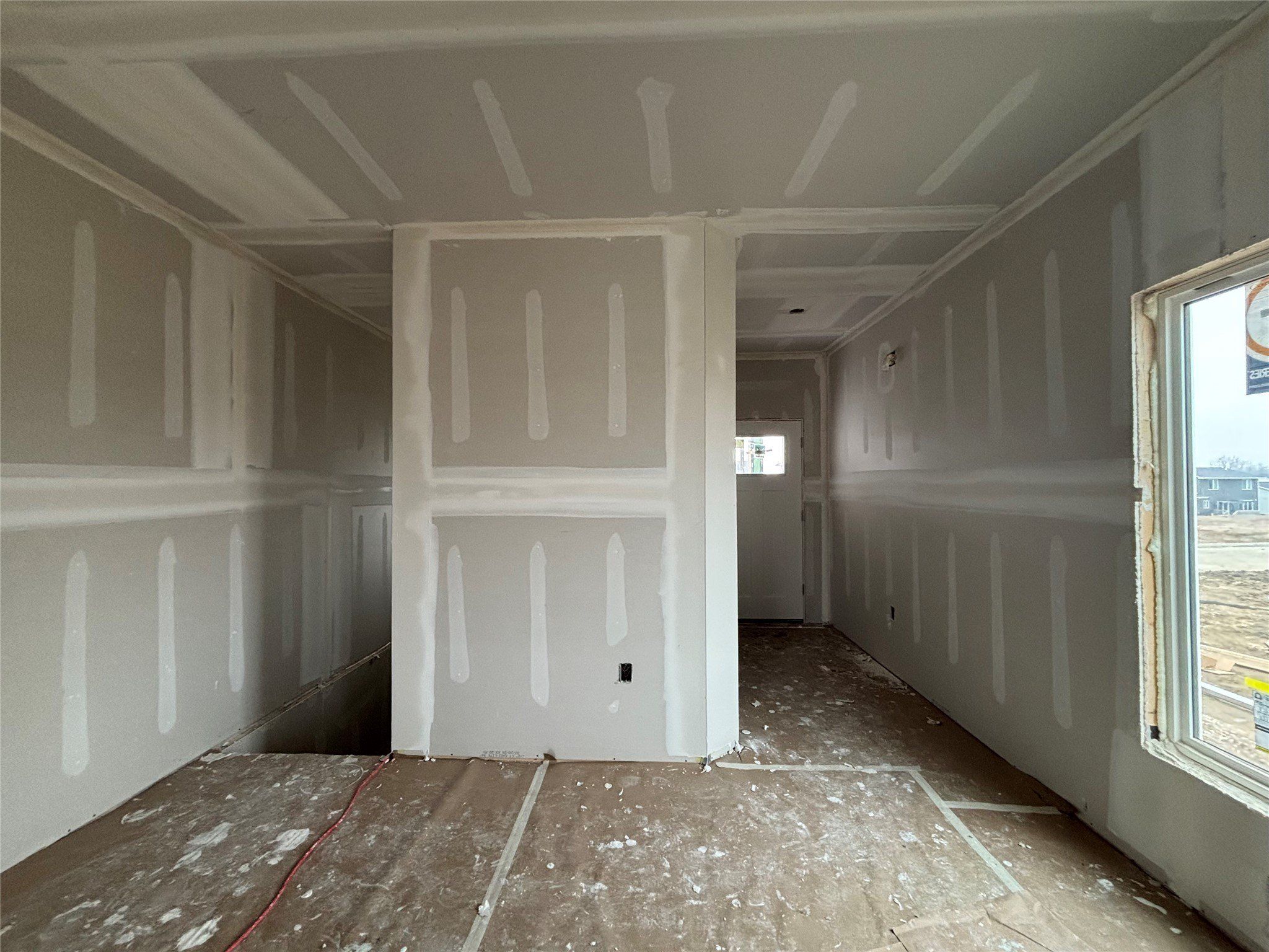 1823 Gordon Court. Norwalk, IA 50211