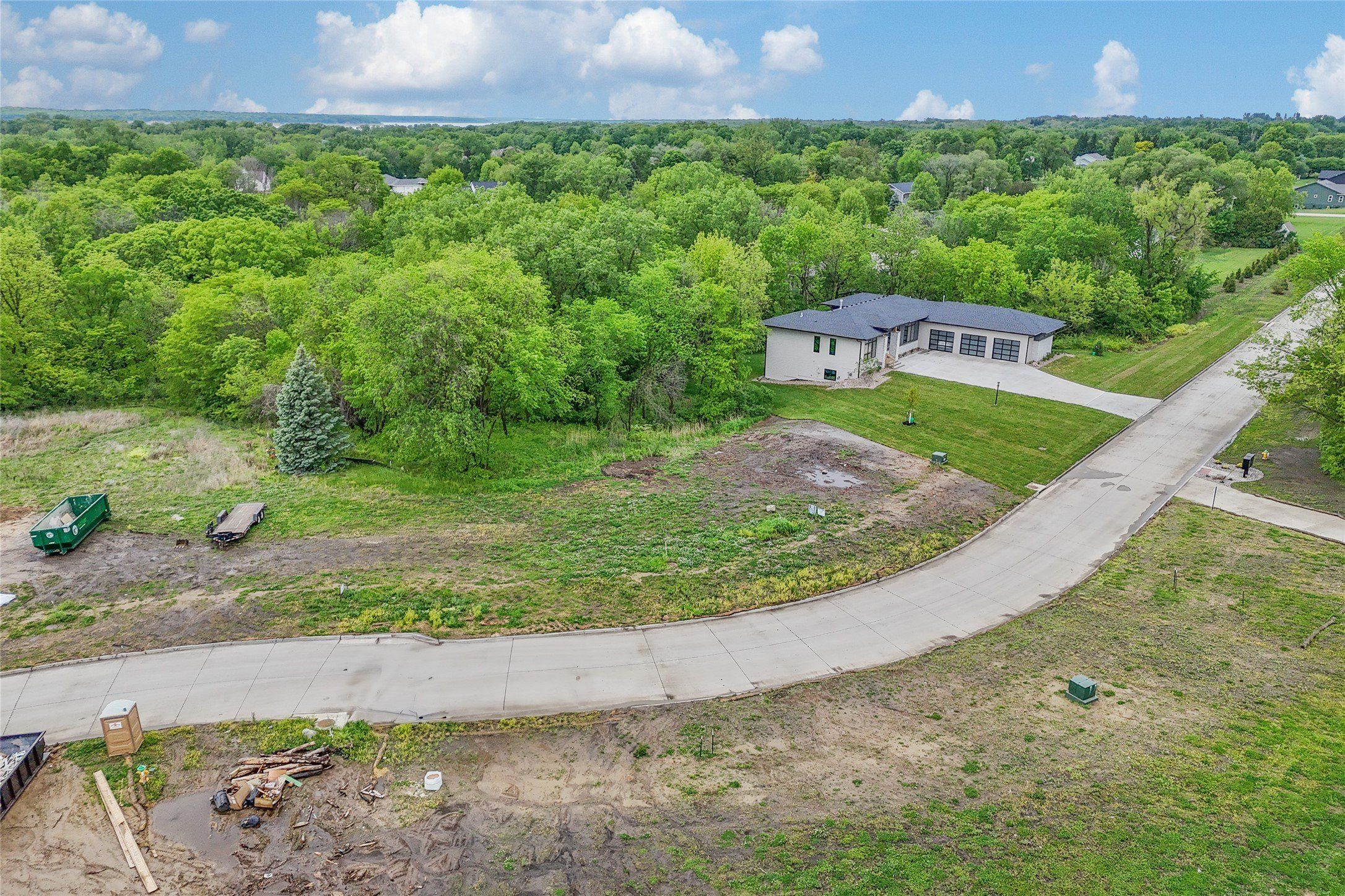 8070 Nw 28Th Lane. Ankeny, IA 50023