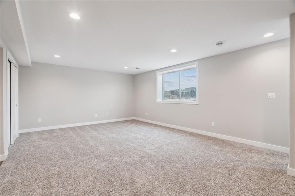 1359 Cedar Springs Dr. Marion, IA 52302