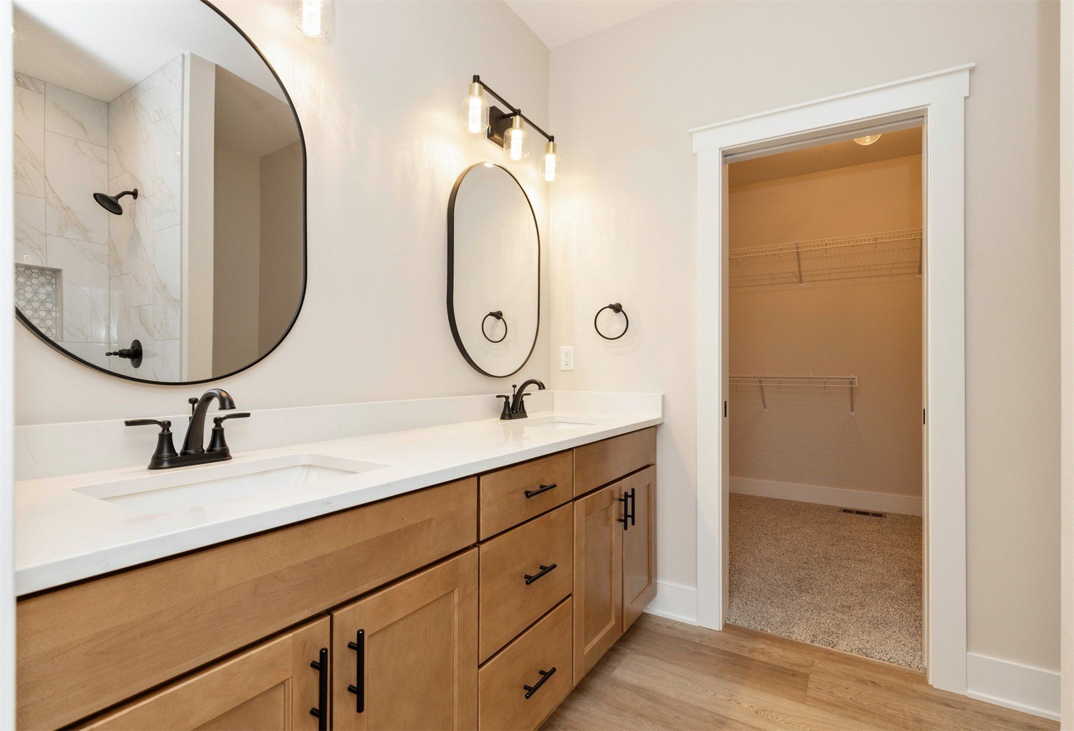 17558 Brookview Drive. Urbandale, IA 50323