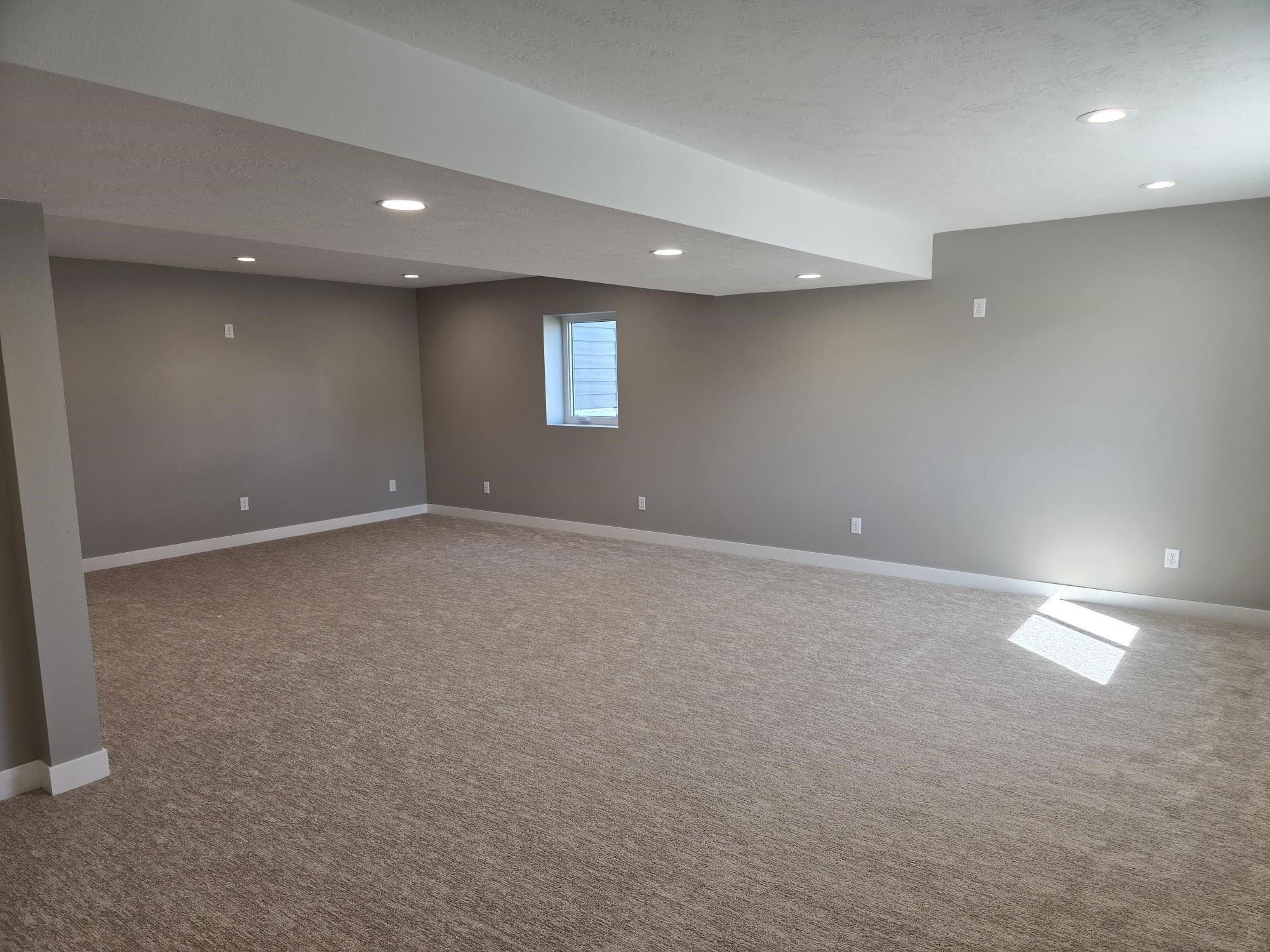 1912 2Nd Ave Se. Lemars, IA 51031