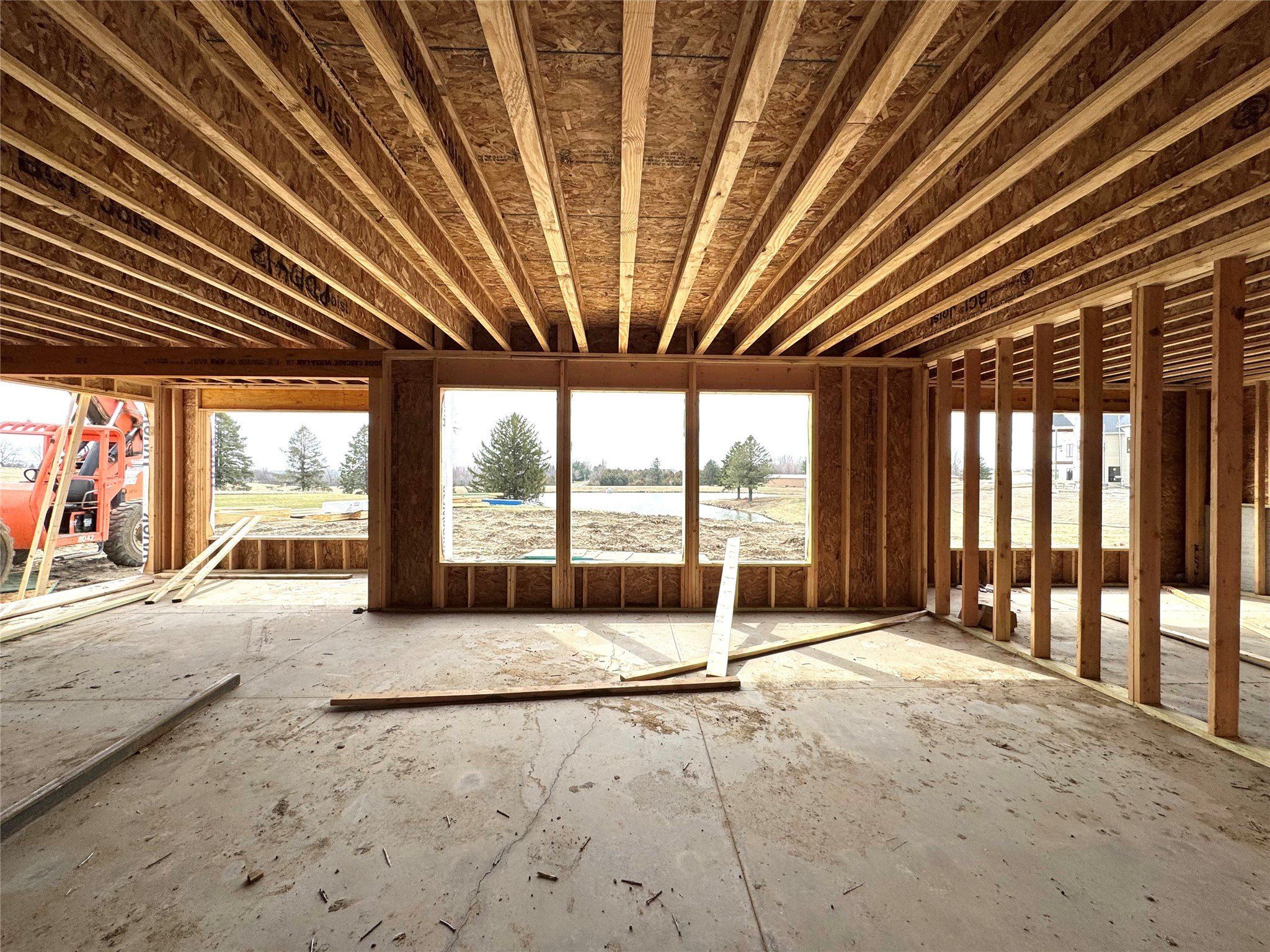 17412 Oakwood Drive. Urbandale, IA 50323