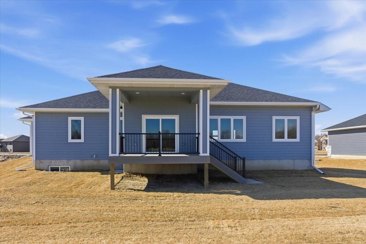 4995 Council Pointe Road. Council Bluffs, IA 51501