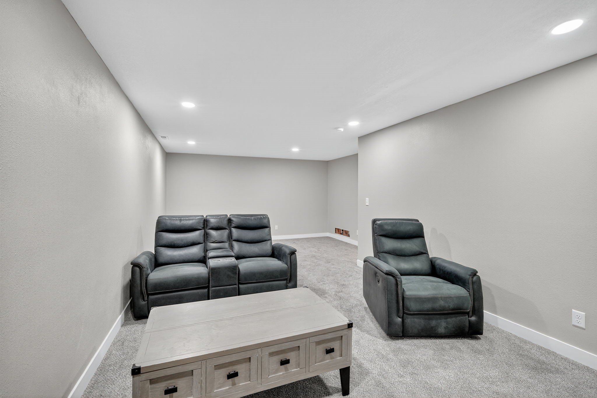 113 S Walnut Drive. Norwalk, IA 50211