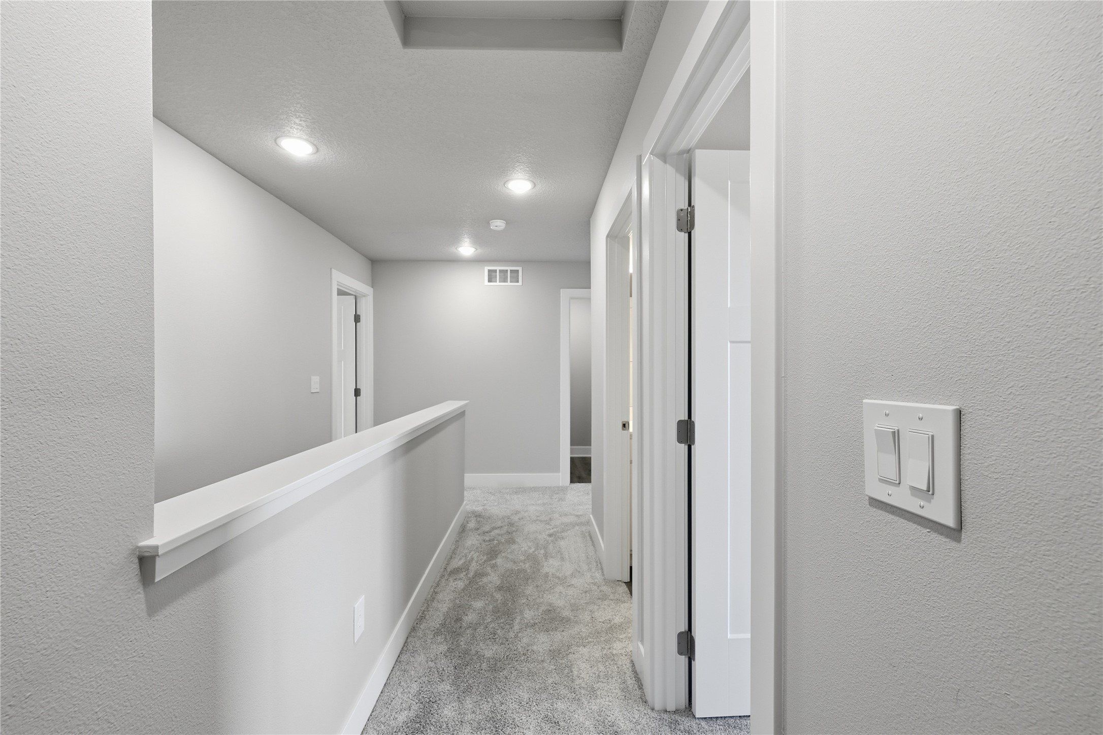 5664 Brookview Avenue. Des Moines, IA 50317