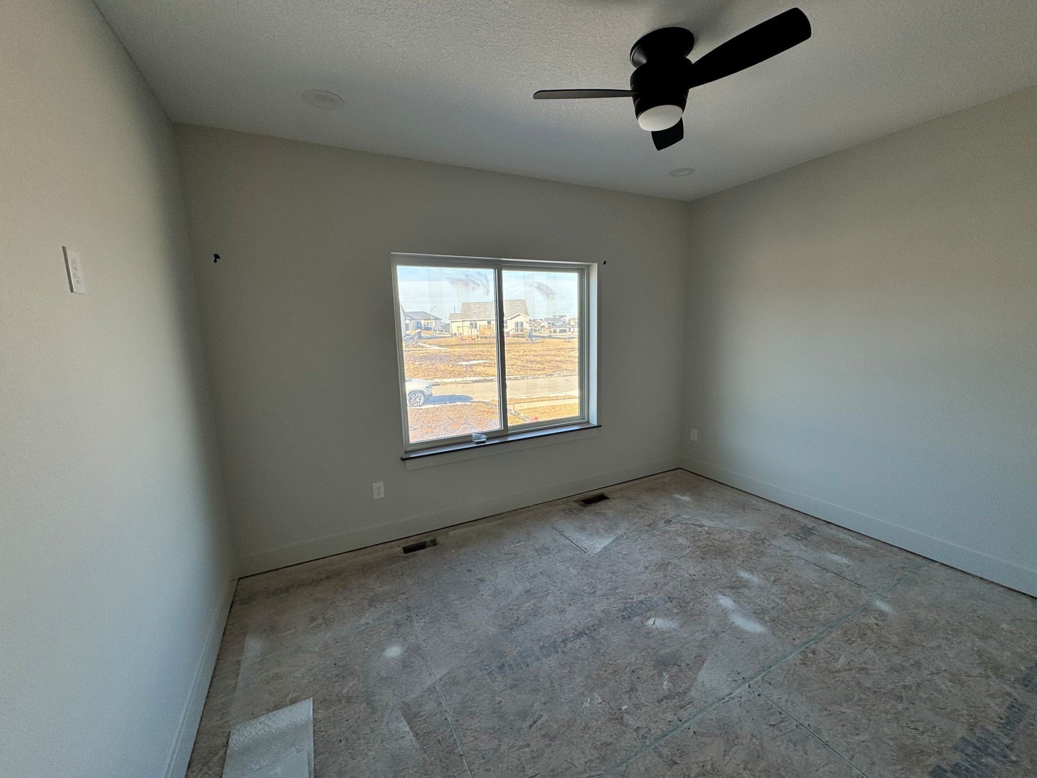 16408 N Valley Drive. Urbandale, IA 50323