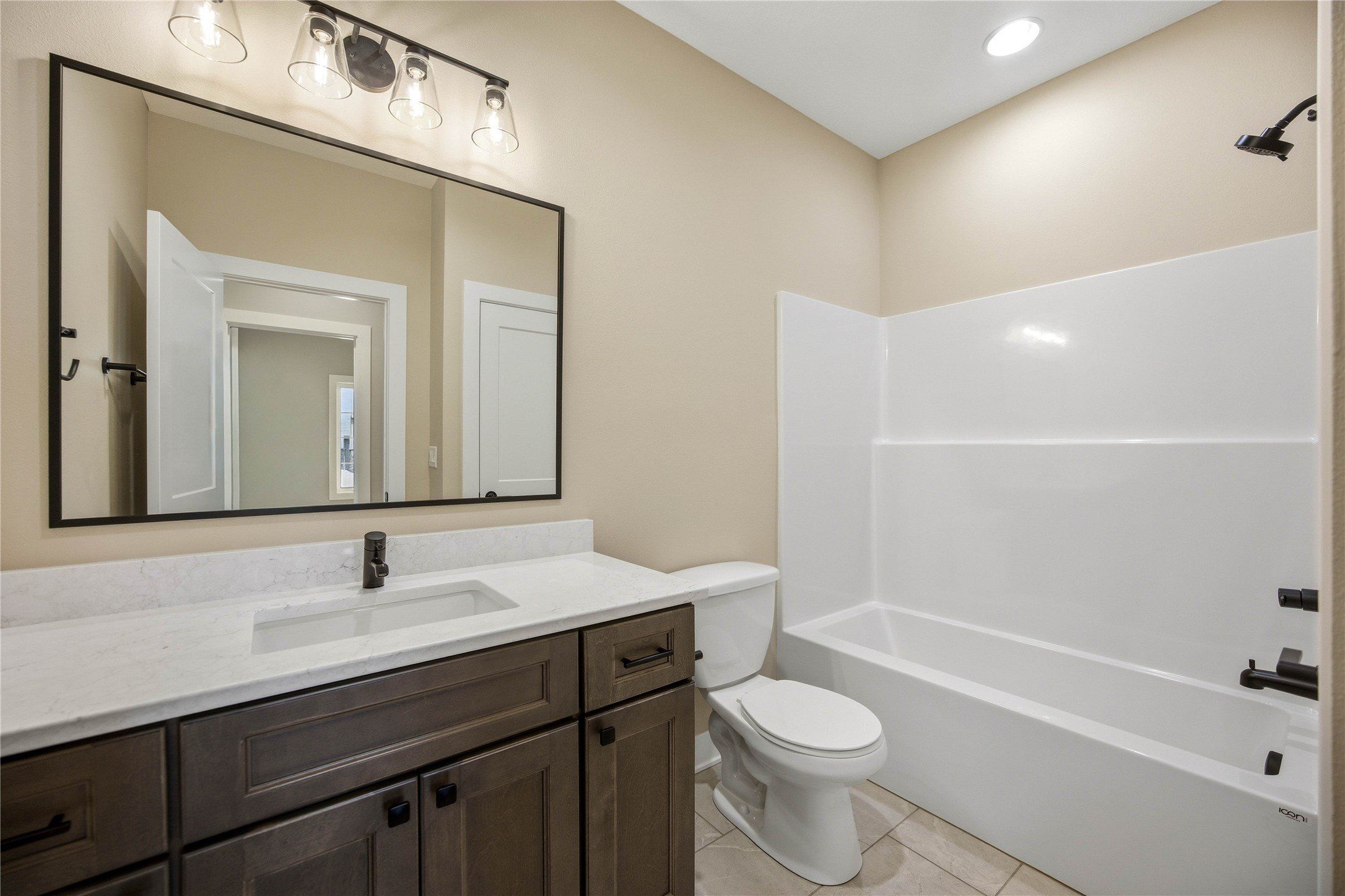 411 Sw 16Th Street. Ankeny, IA 50023